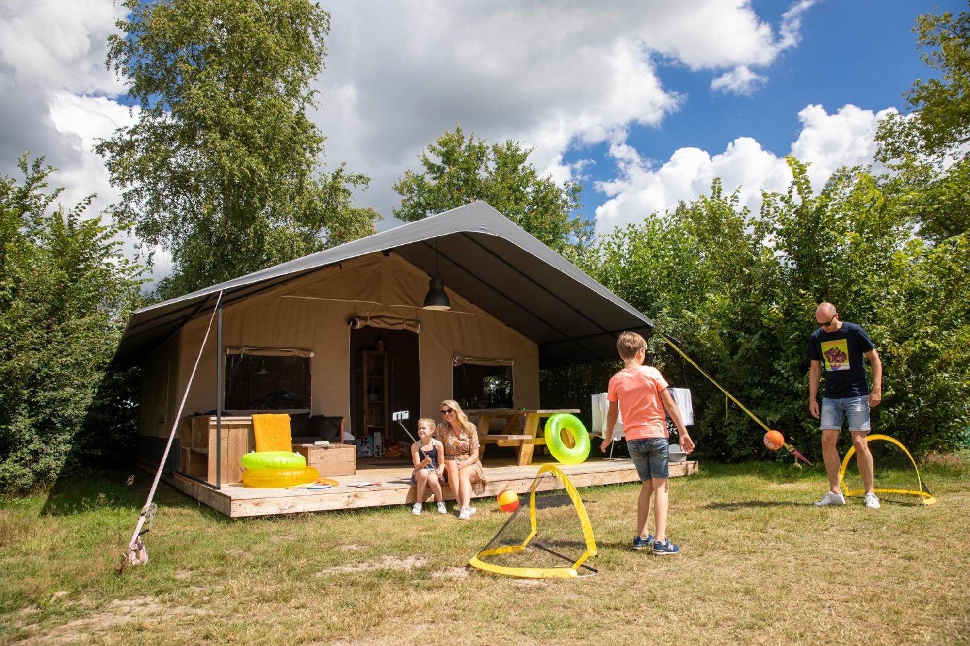 Rcn Vakantiepark De Potten Offingawier Esterno foto