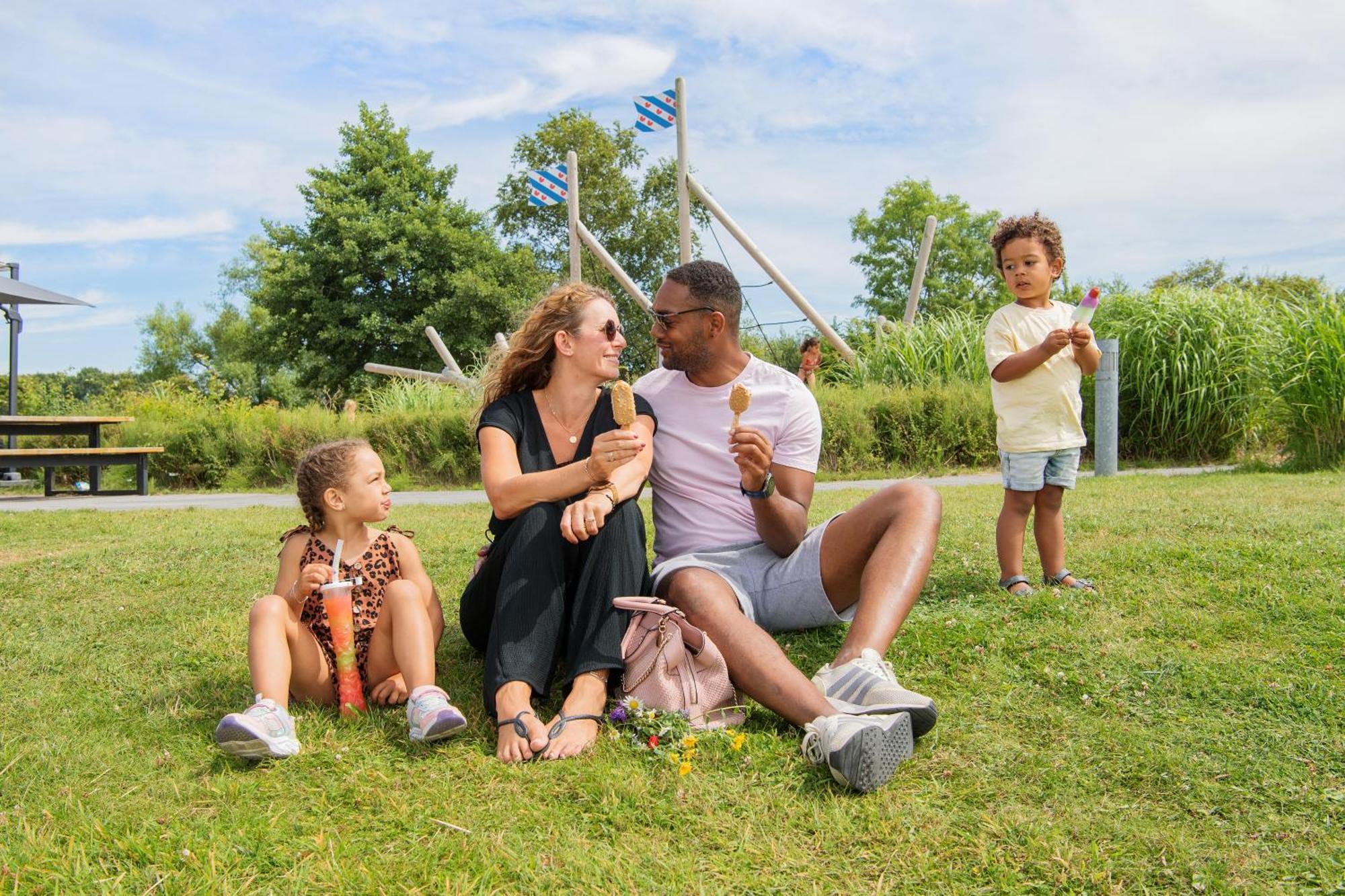 Rcn Vakantiepark De Potten Offingawier Esterno foto